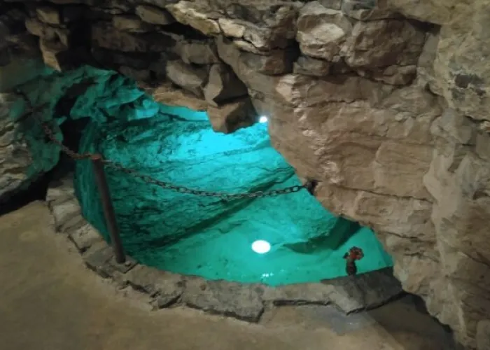 View of the inside of the Tyendinaga Cavern and Caves